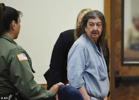 Bà Cathy Woods sẽ tiếp tục kiện đòi bồi thường thiệt hại từ chính quyền thành phố Reno và những cựu điều tra viên - người mà bà tố cáo rằng đã ép cung bà vào năm 1979, khi bà vẫn là một bệnh nhân tại bệnh viện tâm thần ở Louisiana.