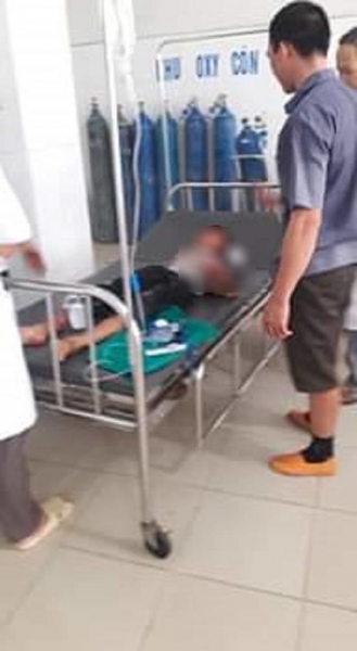 Vụ cháu bé bị bác họ chém đứt lìa tay ở Bắc Giang: Nạn nhân vô cùng sợ hãi, hoảng loạn khi tỉnh lại-2