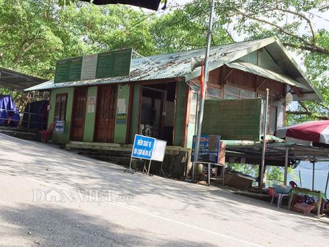 cong an vao cuoc vu nhan vien bql du lich ho ba be hanh hung khach hinh anh 2