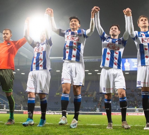 Heerenveen chưa cho Đoàn Văn Hậu đá ở vòng 18 giải Vô địch Hà Lan - Ảnh 2.