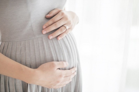 Mẹ bầu nên chú ý tới cử động của thai nhi