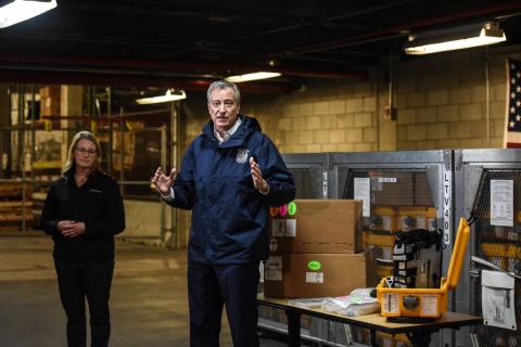 6 tuan thu dong cua TT Trump khien My tro tay khong kip voi virus hinh anh 7 merlin_170909223_0aa6a2c5_6306_4bed_b507_d1484cced215_jumbo.jpg