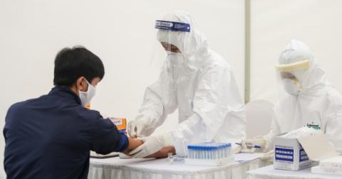 Trường hợp F4 đầu tiên ở Việt Nam mắc Covid-19 như thế nào? - 2