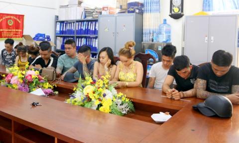 Hon chuc thanh nien duong tinh voi ma tuy trong quan karaoke hinh anh 1 4e23d621ce0b34556d1a.jpg