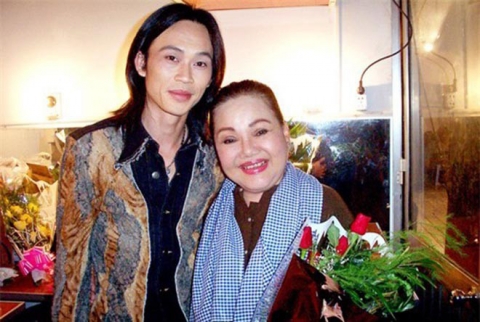 Hai người phụ nữ khiến danh hài Hoài Linh luôn kính nể trong showbiz - Ảnh 1.
