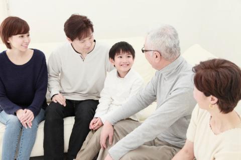 Gia đình sẽ là cái nôi nuôi dưỡng con nhỏ tốt nhất.