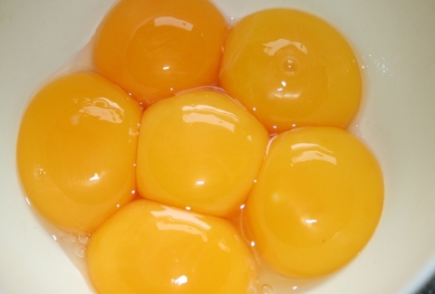 Ăn trứng sai cách gây bệnh 