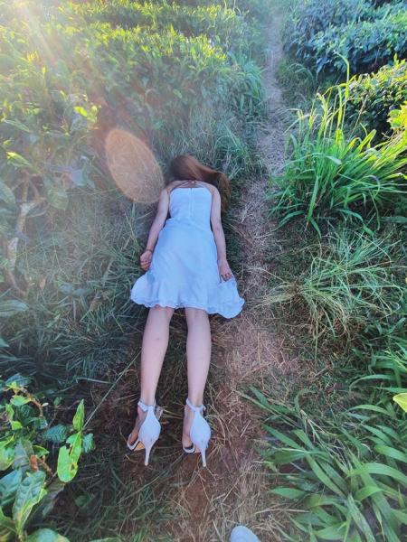 Cô gái Sài Gòn khiến tất cả giật mình với bộ ảnh check-in Đà Lạt theo style 'không giống ai'