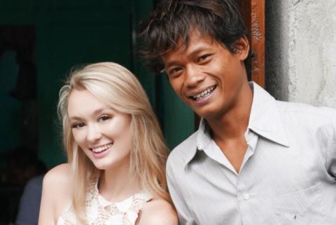 Cặp 'chồng cú vợ tiên' vẫn bị chỉ trích, miệt thị sau 2 năm kết hôn