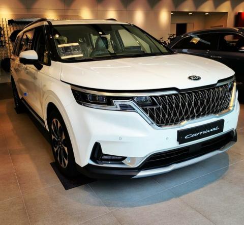 Chi tiết Kia Sedona 2021 ngoài đời thực: Đẹp như xe sang, dân Hàn đổ xô đặt mua, chờ THACO lắp ráp tại Việt Nam - 1