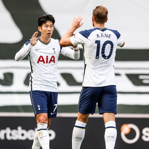 Kane kiến tạo 4 lần, Son Heung-min lập poker, Tottenham thắng tưng bừng trên sân khách - 1