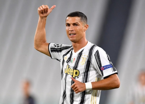Sốc với mức lương của Ronaldo tại Juventus: Cao hơn tổng lương 4 CLB Serie A