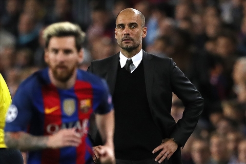 Barca bất lực nhìn Lionel Messi sang Man City với giá 0 đồng - 1