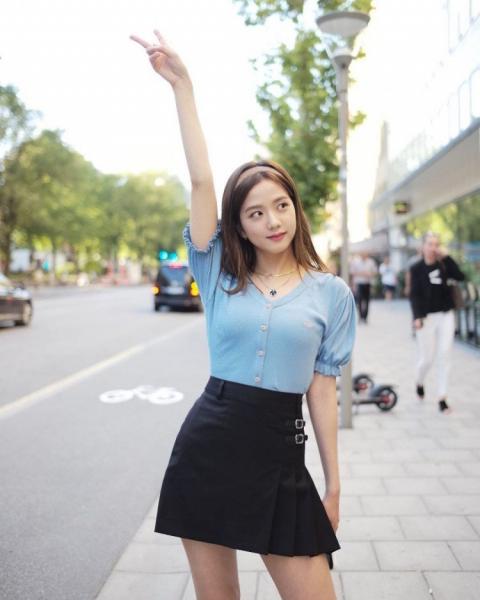 jisoo154