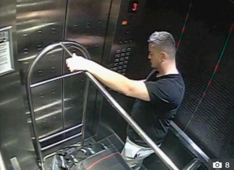 Rùng mình cảnh tên giết người xách vali chứa xác bạn gái ở New Zealand - Ảnh 1. Rùng mình cảnh tên giết người xách vali chứa xác bạn gái ở New Zealand - Ảnh 1.