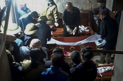 Hé lộ tình tiết đau lòng vụ 3 bố con tử vong trên giường ở Phú Thọ: Bà nội trước đây cũng tự tử - 1