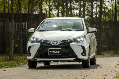 Toyota Vios 2021 giá từ 478 triệu đồng tại Việt Nam: Vua doanh số thêm bản mới đấu Honda City RS