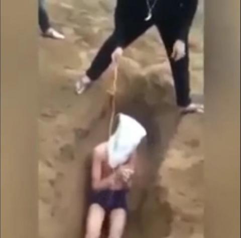 Bắt giữ 11 đối tượng liên quan đến vụ tra tấn, chôn sống nam thanh niên giữa ban ngày - 1