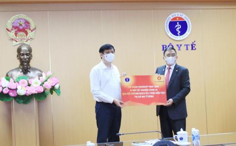 Tỷ phú Phạm Nhật Vượng khẳng định làm dự án vaccine hoàn toàn phi lợi nhuận - Ảnh 2.