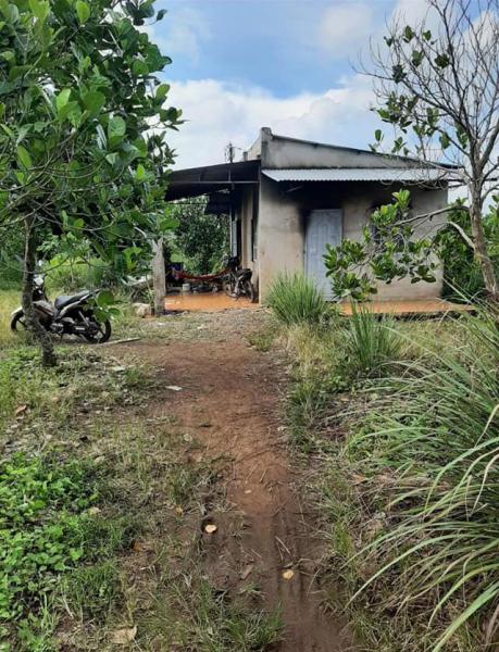 Phát hiện thi thể bị chết cháy nằm úp trong căn nhà hoang ở Bà Rịa – Vũng Tàu - Ảnh 3.