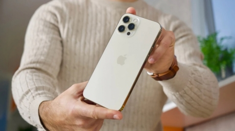 Apple ra mắt iPhone 14 Max thỏa mãn giấc mơ mua iPhone giá mềm của iFan? - Ảnh 2.