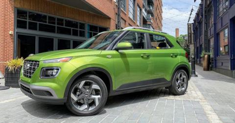 Khám phá mẫu SUV cỡ nhỏ giá 345 triệu đồng, xe Hàn giá rẻ trang bị gì? - Ảnh 2.