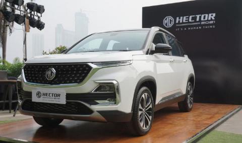 Mẫu SUV MG giá 445 triệu nhưng trang bị không thể coi thường, Toyota Corolla Cross dè chừng - Ảnh 1.