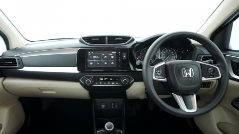 Khách Việt ao ước mẫu ô tô mới vừa ra mắt, giá 194 triệu đồng, hiện đại không kém xe sang  - Ảnh 5.