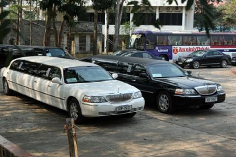 Đại gia chuyên làm siêu dự án tâm linh ở Việt Nam: Ăn chay, kín tiếng, tiền đâu nhiều thế? - Ảnh 3. Đại gia chuyên làm siêu dự án tâm linh ở Việt Nam: Ăn chay, kín tiếng, tiền đâu nhiều thế? - Ảnh 3.