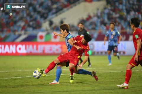 Đằng sau nỗi đau thất bại, HLV Park Hang-seo đã thu về một món hời lớn - Ảnh 1.