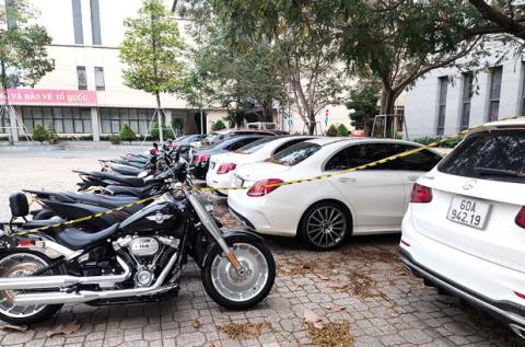 Khởi tố, tạm giam nhiều leader đọc lệnh trong đường dây đánh bạc hơn 87.000 tỷ ở TP.HCM - Ảnh 4. Khởi tố, tạm giam nhiều leader đọc lệnh trong đường dây đánh bạc hơn 87.000 tỷ ở TP.HCM - Ảnh 4.