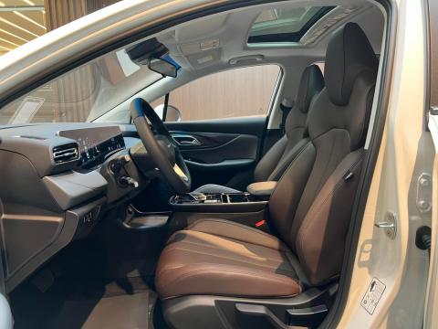 Rẻ ngang VinFast Fadil, mẫu xe Trung Quốc vừa về Việt Nam gây bất ngờ vì trang bị - Ảnh 3.