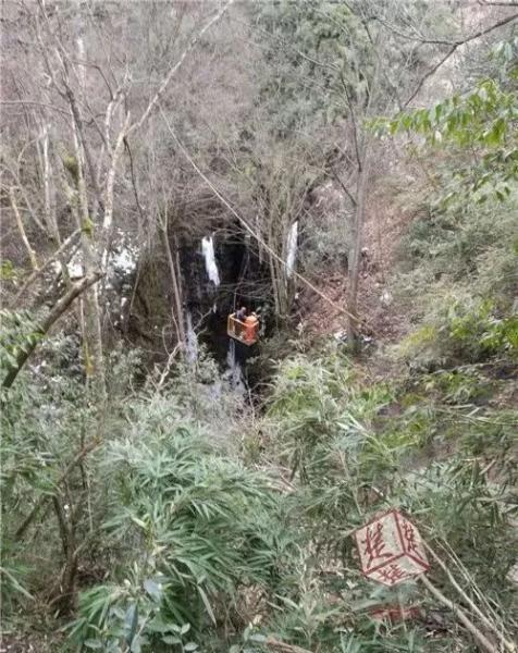 Vì tiền, vợ cùng tình nhân mưu sát chồng trên đường đi chúc Tết - Ảnh 2. Vì tiền, vợ cùng tình nhân mưu sát chồng trên đường đi chúc Tết - Ảnh 2.