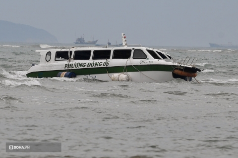 Vụ lật ca nô 17 người chết: Thuyền trưởng quay lại, tự ý tháo thiết bị quan trọng? - Ảnh 1.