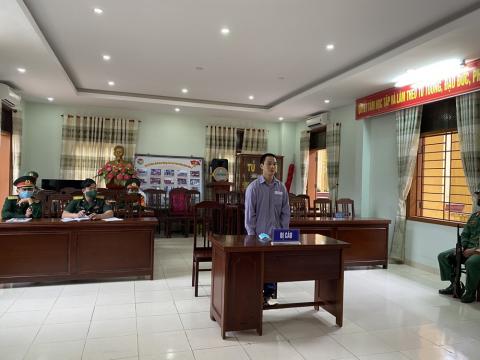 Lập nhiều chốt truy tìm Triệu Quân sự - phạm nhân 3 lần vượt ngục - Ảnh 3. Lập nhiều chốt truy tìm Triệu Quân sự - phạm nhân 3 lần vượt ngục - Ảnh 3.