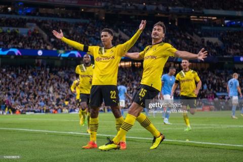 Champions League: Messi toả sáng giúp PSG thoát hiểm; Haaland tiếp tục phong độ 