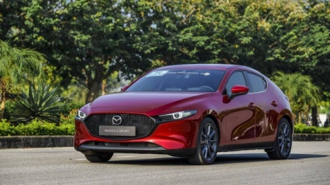 Mazda tung ưu đãi khủng cho khách hàng trong tháng 10: giảm tương đương 100% phí trước bạ, cao nhất 110 triệu đồng - Ảnh 1.