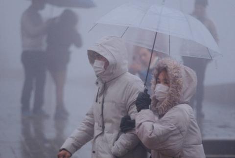 Miền Bắc bước vào đỉnh điểm giá rét: Hà Nội xuống 8 độ, vùng núi cao có nơi dưới 0 độ C - Ảnh 1. Miền Bắc bước vào đỉnh điểm giá rét: Hà Nội xuống 8 độ, vùng núi cao có nơi dưới 0 độ C - Ảnh 1.