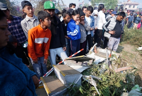 Toàn cảnh vụ máy bay rơi ở Nepal: Vụ tai nạn hàng không thảm khốc nhất tại quốc gia Nam Á trong 30 năm, tiếng kêu cứu tuyệt vọng vào phút cuối - Ảnh 6.