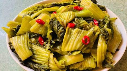 thuc-pham-hut-can-canxi-01