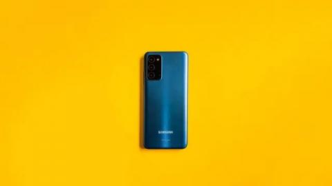 Đây là 3 mẫu smartphone tốt nhất có giá dưới 5 triệu đồng: Rẻ và có thứ không thể tìm thấy trên điện thoại đắt tiền - Ảnh 1. Đây là 3 mẫu smartphone tốt nhất có giá dưới 5 triệu đồng: Rẻ và có thứ không thể tìm thấy trên điện thoại đắt tiền - Ảnh 1.