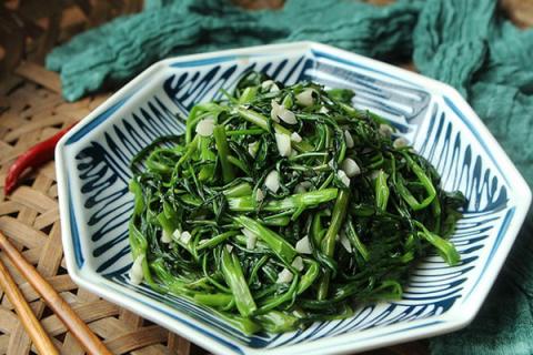 4 món để qua đêm dễ sản sinh vi khuẩn gây hại gan thận, dù cho bạn cất tủ  lạnh thì cũng phải vứt bỏ