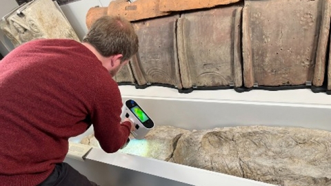 Quét 3D mộ cổ, bí mật 1.700 năm phát lộ: Chuyên gia khảo cổ thốt lên kinh ngạc! - Ảnh 1.