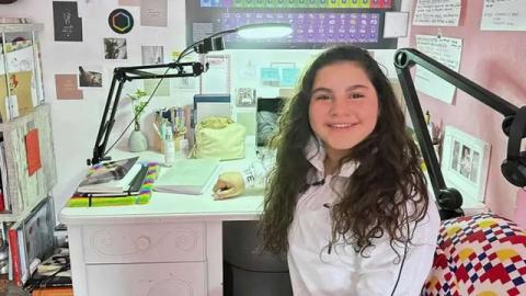 Thần đồng 13 tuổi học 