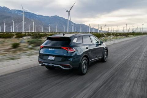 Kia Sportage hybrid 2024 ra mắt: Tăng giá, thêm trang bị cạnh tranh CR-V HEV - Ảnh 2. Kia Sportage hybrid 2024 ra mắt: Tăng giá, thêm trang bị cạnh tranh CR-V HEV - Ảnh 2.