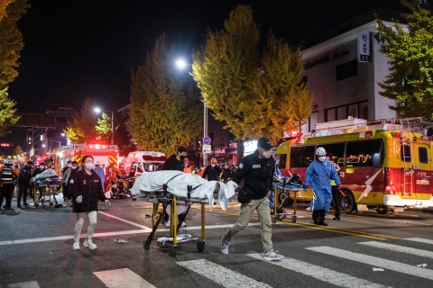 Cảnh sát trưởng Seoul bị buộc tội về thảm họa giẫm đạp Itaewon khiến 158 người chết- Ảnh 1.