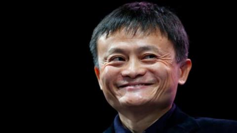 Tỷ phú Jack Ma khuyên: '20 tuổi đi làm thuê, 30 tuổi theo đuổi đam mê và 40 tập trung chuyên môn” 0