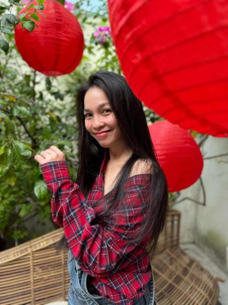 nu-ca-si-44-tuoi-dep-nhu-20-lam-me-don-than-va-ve-gia-muon-vao-vien-duong-lao-2-ngoisaovn-w1536-h2048 5