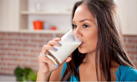 45-sua-sua-chua-hay-sua-dau-nanh-bo-sung-canxi-tot-nhat-2.jpg 0