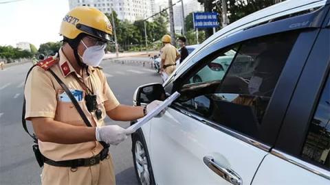 nhung-loi-vi-pham-giao-thong-khi-lai-o-to-bi-phat-nang-nhat-hien-nay-len-toi-hang-chuc-trieu-dong (1).jpg 0